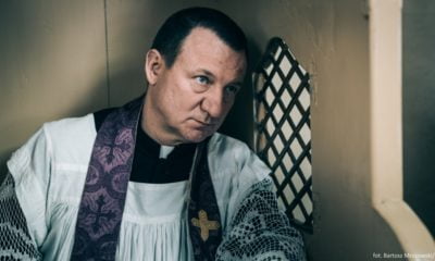 Zdjęcie okładkowe wpisu: TOP 10 – Najlepsze filmy z Robertem Więckiewiczem!