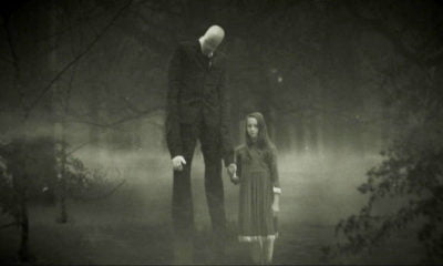 Zdjęcie okładkowe wpisu: Dwójka widzów uciekła w trakcie pokazu Slender Mana przez żart nastolatka!