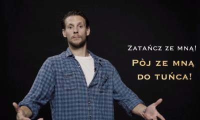 Zdjęcie okładkowe wpisu: Fabijański uczy języka kaszubskiego w ramach promocji Kamerdynera