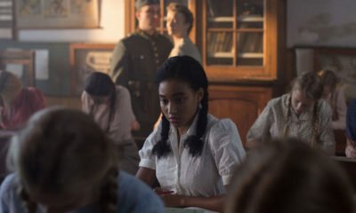 Zdjęcie okładkowe wpisu: Where Hands Touch – zwiastun filmu o II wojnie światowej z czarnoskórą Niemką w roli głównej!