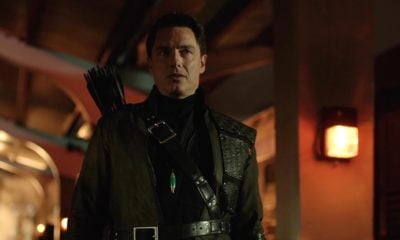 Zdjęcie okładkowe wpisu: Elseworlds – Malcolm Merlyn powraca! Zdjęcie z planu