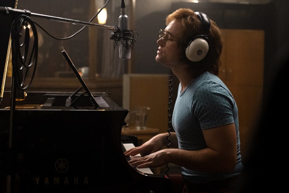 Zdjęcie okładkowe wpisu: Rocketman – Taron Egerton podbija serca widzów na nowym plakacie!