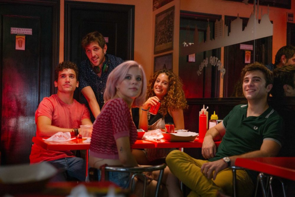 Zdjęcie okładkowe wpisu: Kogo zabrałbyś na bezludną wyspę? – trailer pokrzepiającego komediodramatu Netflixa!