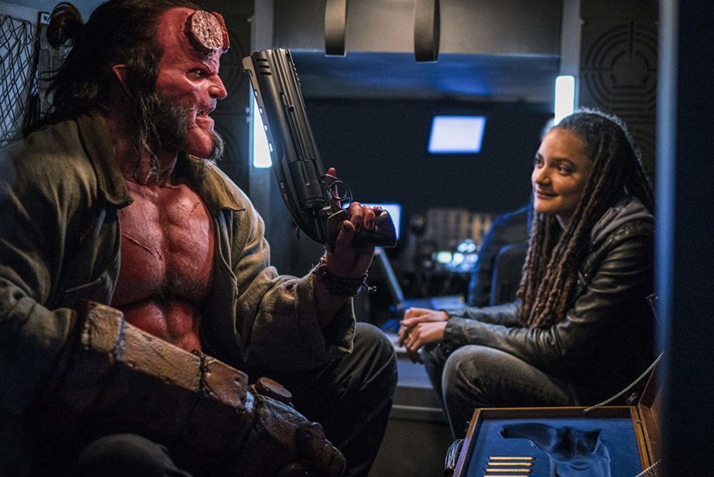 Zdjęcie okładkowe wpisu: Hellboy – cztery nowe fotosy oraz kolejny fragment filmu!