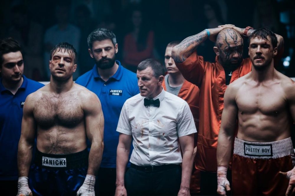 Zdjęcie okładkowe wpisu: Fighter – Stramowski i Roznerski na bokserskim ringu. Oficjalne zdjęcia z filmu