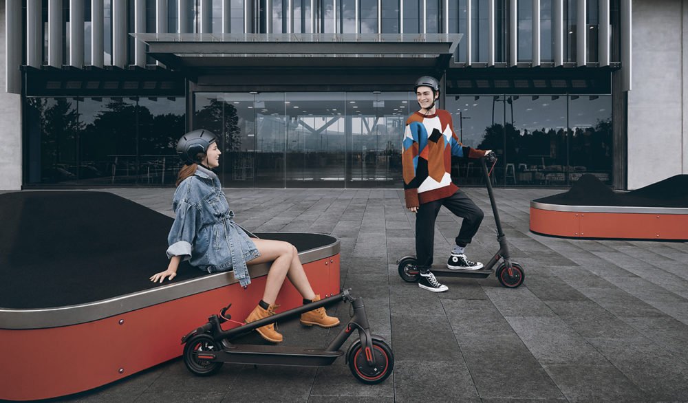 Zdjęcie okładkowe wpisu: Xiaomi Mi Electric Scooter Pro – rusza sprzedaż w Polsce!