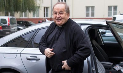 Zdjęcie okładkowe wpisu: Polityka – Vega prezentuje Tadeusza Rydzyka!