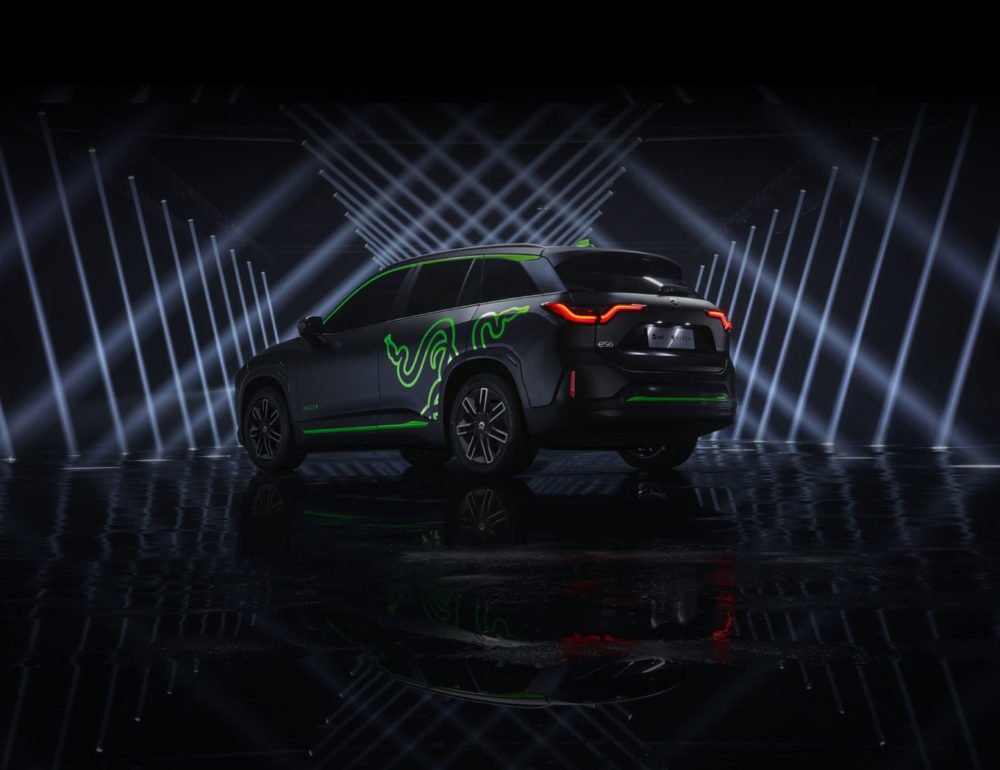 Zdjęcie okładkowe wpisu: RAZER i NIO wdrażają system oświetlania Chroma RGB do inteligentnych pojazdów