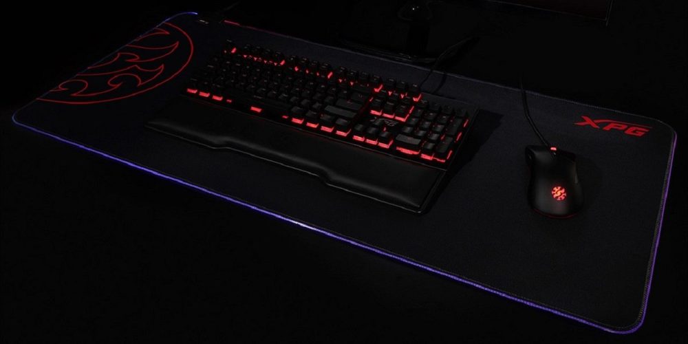 Zdjęcie okładkowe wpisu: XPG Battleground XL oraz XPG Battleground XL Prime – gamingowe podkładki pod mysz i klawiaturę