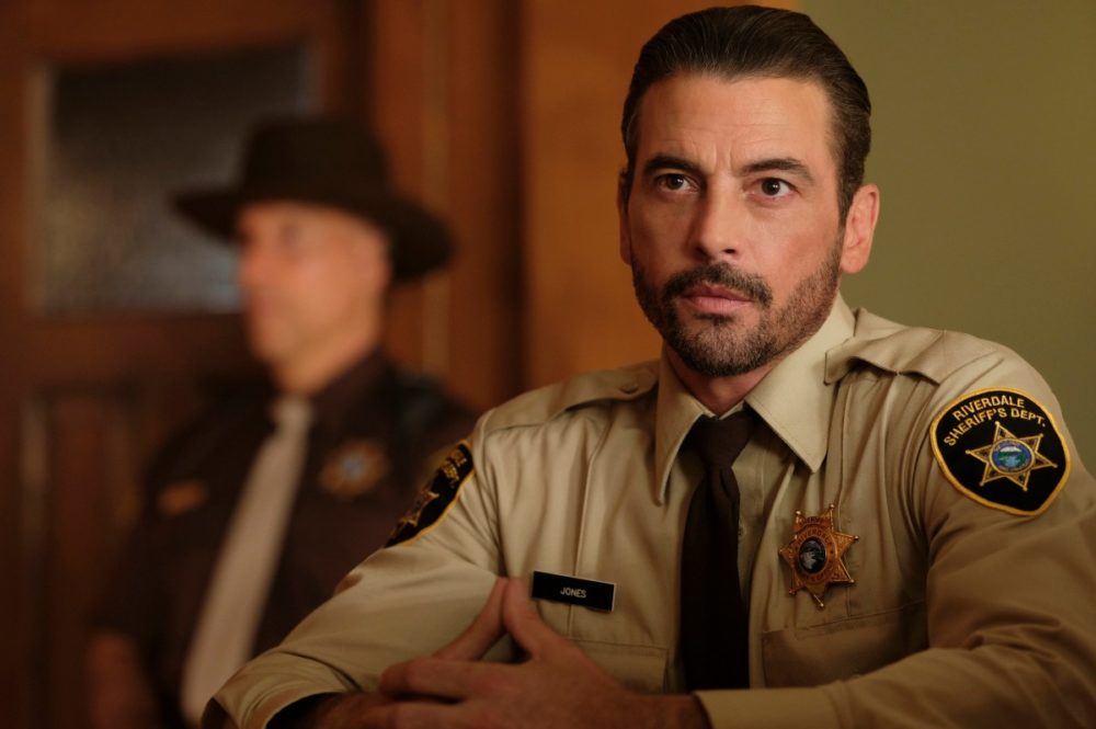 Zdjęcie okładkowe wpisu: Riverdale – Skeet Ulrich i Marisol Nichols odchodzą z serialu!