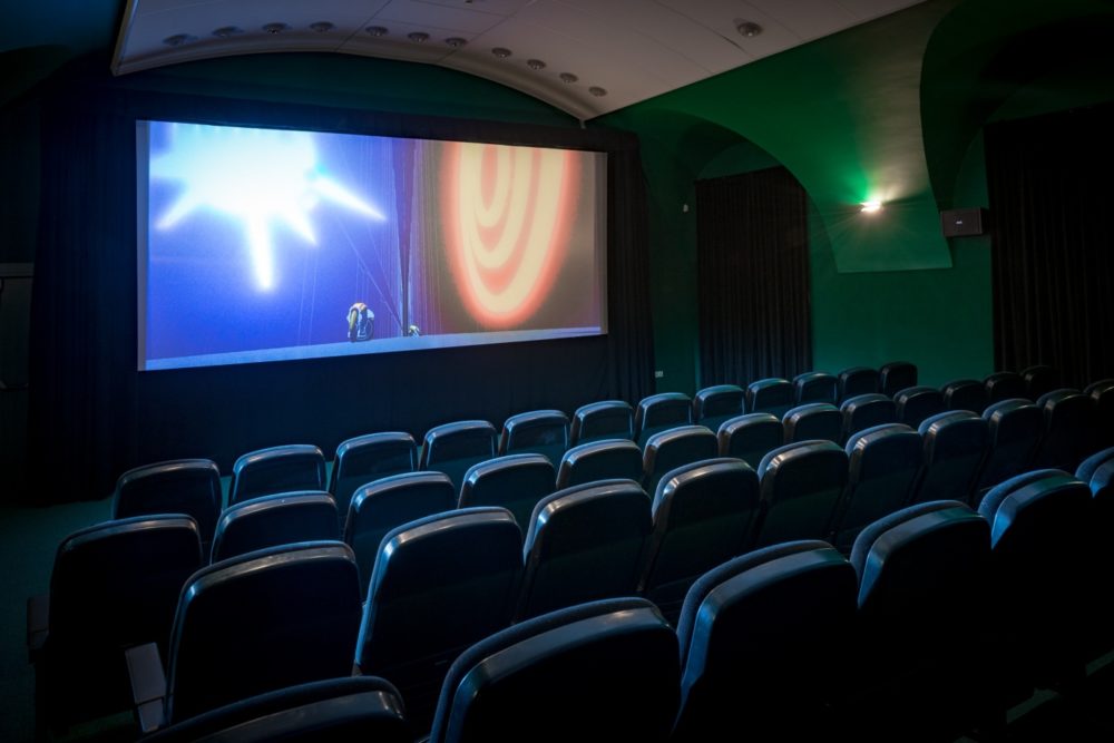 Zdjęcie okładkowe wpisu: Kino ON-LINE w Ujazdowskim!