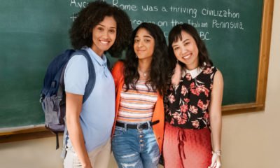 Zdjęcie okładkowe wpisu: TOP 10 filmów i seriali na Netflix 30 kwietnia! Tyler Rake wyprzedzony przez komedię dla nastolatków!