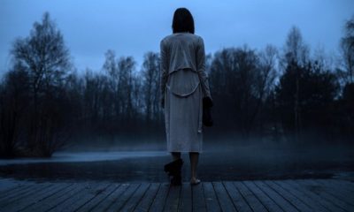 Zdjęcie okładkowe wpisu: Jestem REN – recenzja filmu. Perfekcyjna Pani Domu | Wiosna Filmów 2020