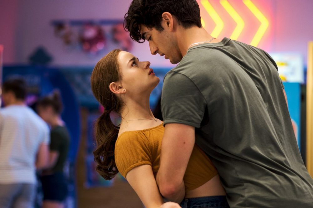 Zdjęcie okładkowe wpisu: Co oglądamy na Netflix? The Kissing Booth 2 z piorunującym wejściem