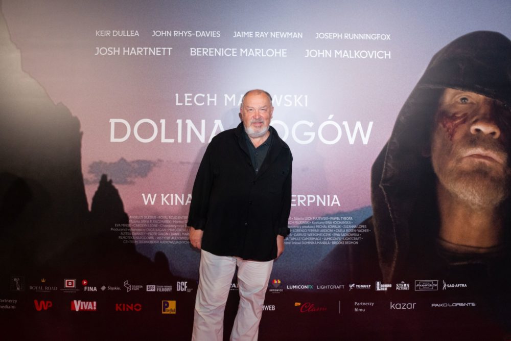 Zdjęcie okładkowe wpisu: Gwiazdy na premierze filmu Lecha Majewskiego Dolina Bogów