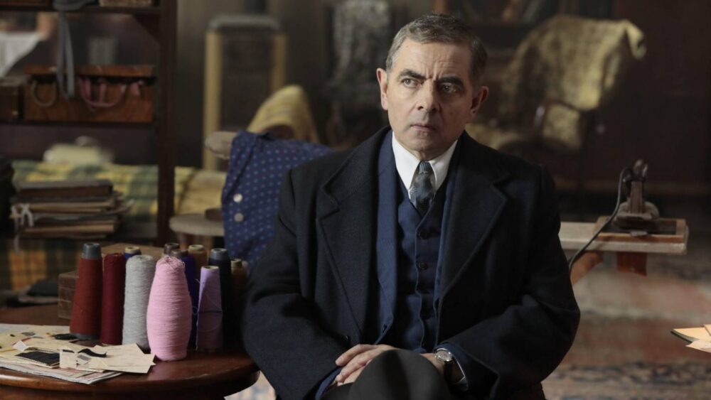 Zdjęcie okładkowe wpisu: Od Jasia Fasoli do Hitlera! Rowan Atkinson w Peaky Blinders?!