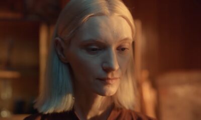 Zdjęcie okładkowe wpisu: TOP 10 – Co dziś obejrzeć na Netflix? Erotica 2022 na czele tabeli, The Crown spada o dwie pozycje!