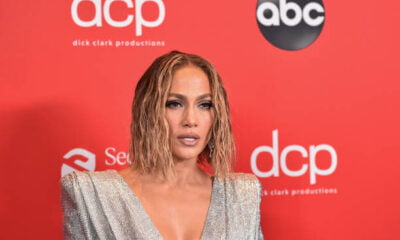Zdjęcie okładkowe wpisu: Jennifer Lopez podpisuje umowę z Netflix!