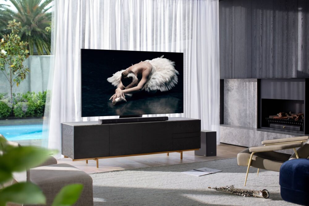 Zdjęcie okładkowe wpisu: Q-Symphony już we wszystkich telewizorach QLED 2020