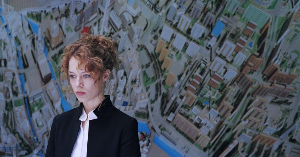 Zdjęcie okładkowe wpisu: Undine – recenzja niemieckiego dramatu [Tydzień Filmu Niemieckiego]