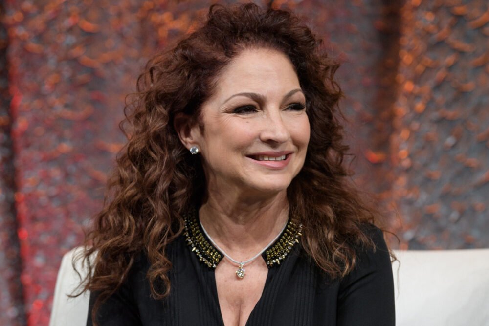 Zdjęcie okładkowe wpisu: Ojciec panny młodej – Gloria Estefan w remake’u komedii?