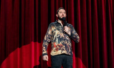 Zdjęcie okładkowe wpisu: Jacek Stramik o stand-upie i różnorodności – bez cenzury