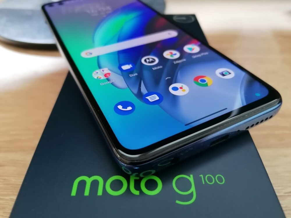 Zdjęcie okładkowe wpisu: 10 powodów, dla których Motorola g100 zasługuje na Twoją uwagę!