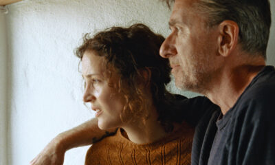 Zdjęcie okładkowe wpisu: Wyspa Bergmana – recenzja filmu. Scenariusz pisze życie