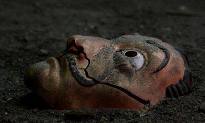 Zdjęcie okładkowe wpisu: 7 kroków, które pozwolą Ci poczuć się jak członek gangu Domu z papieru!