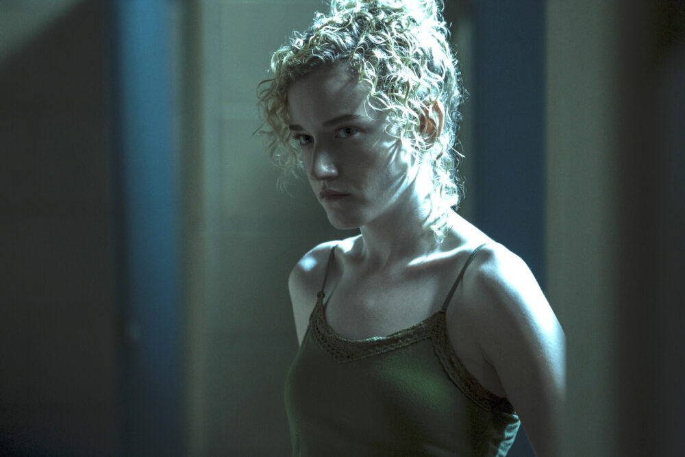 Zdjęcie okładkowe wpisu: Julia Garner w thrillerze Apartment 7A