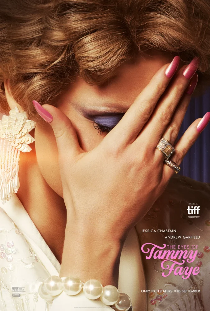 Oczy Tammy Faye – recenzja filmu z oscarową rolą Jessiki Chastain