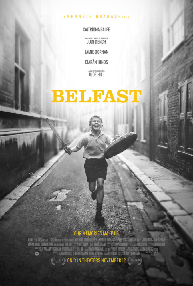 Belfast – recenzja filmu. Family Portrait.