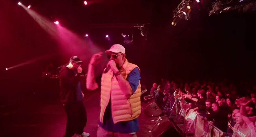 Zdjęcie okładkowe wpisu: Polscy hiphopowcy dla Ukrainy – zobacz reportaż z wyjątkowego koncertu!