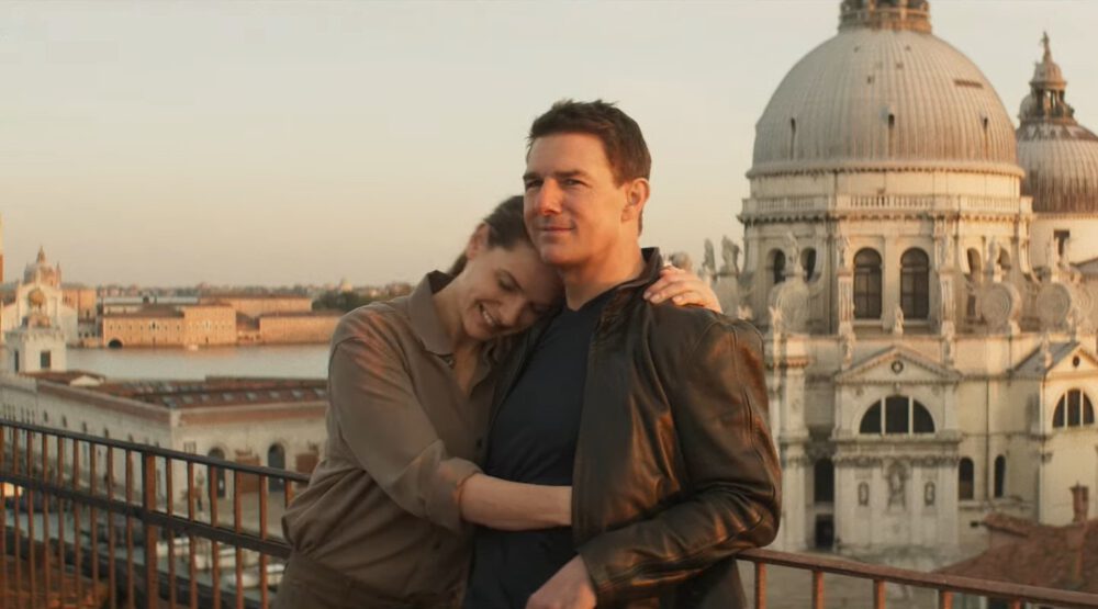 Zdjęcie okładkowe wpisu: Ethan Hunt i reszta na galerii zdjęć z Mission: Impossible 7!