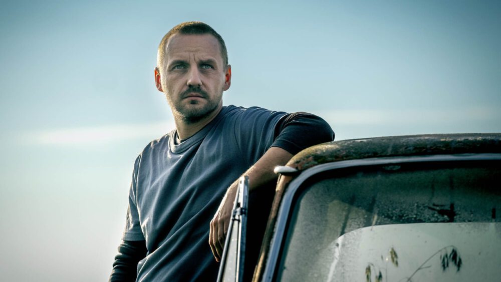 Zdjęcie okładkowe wpisu: Paweł Domagała w zwiastunie filmu Na chwilę, na zawsze