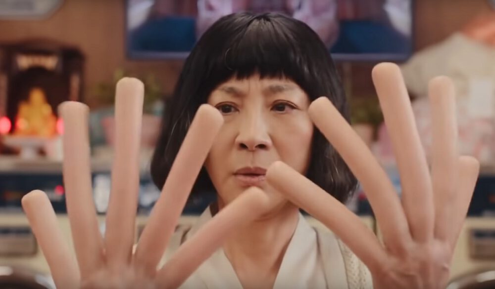 Zdjęcie okładkowe wpisu: Michelle Yeoh proponowano zrezygnowanie z aktorstwa przed rolą we Wszystko wszędzie naraz