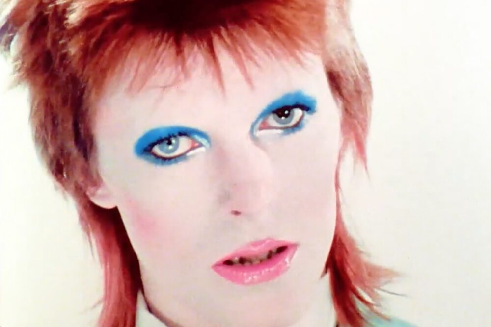 Zdjęcie okładkowe wpisu: David Bowie nie powiedział ostatniego słowa! Nowa lalka Barbie wzorowana na muzyku