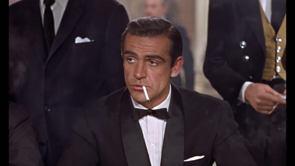 Zdjęcie okładkowe wpisu: Specjalne plakaty z okazji 60. urodzin serii James Bond