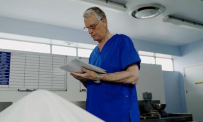 Zdjęcie okładkowe wpisu: Rozmawiamy z doktorem Richardem Shepherdem gospodarzem serialu Prawda o moim zabójstwie