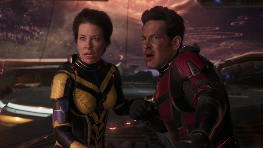 Zdjęcie okładkowe wpisu: Ant-Man staje twarzą w twarz z Kangiem na nowej fotce z filmu Marvel Studios!