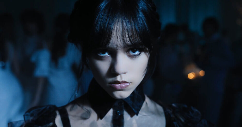 Zdjęcie okładkowe wpisu: Drugi sezon Wednesday będzie jak film i mocny horror? To zapowiada Jenna Ortega