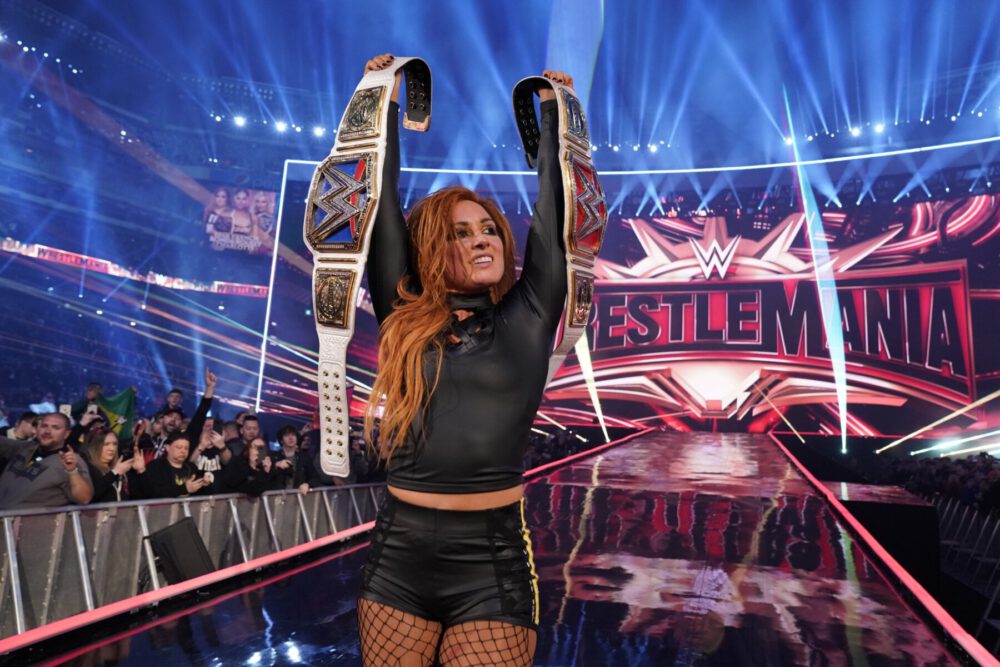 Zdjęcie okładkowe wpisu: Kolejna gwiazda WWE miała być w Marvelu? Becky Lynch wycięta z Eternals?