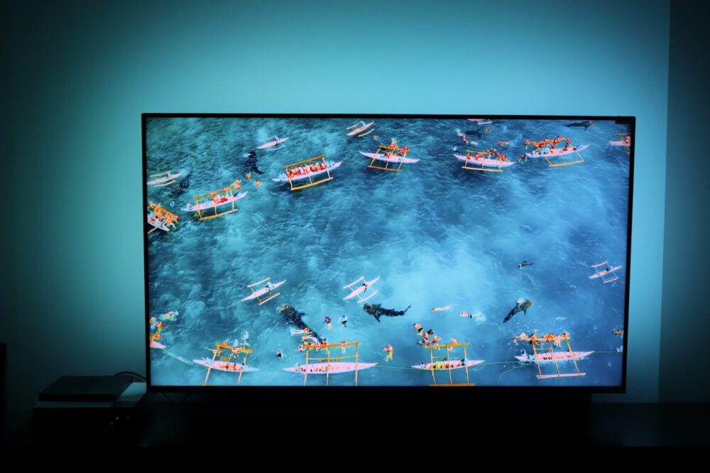 Zdjęcie okładkowe wpisu: Telewizor Philips 55PUS8807/12 z systemem Ambilight idealną propozycją na święta