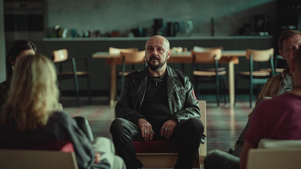 Zdjęcie okładkowe wpisu: Kuba Sierenberg dołącza do obsady ekranizacji książki Informacja zwrotna od Netflix! Zobacz pierwsze zdjęcie!