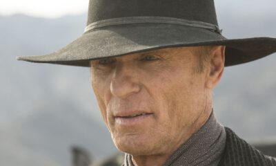 Zdjęcie okładkowe wpisu: Riff Raff z gwiazdorską obsadą! W obsadzie m.in. Ed Harris i Jennifer Coolidge
