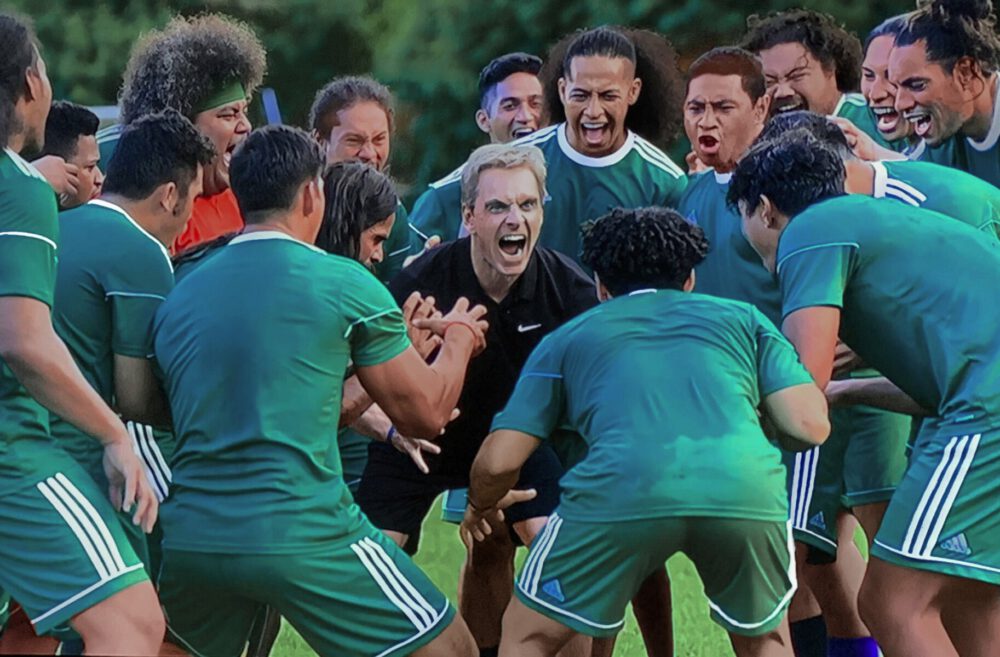 Zdjęcie okładkowe wpisu: Pierwszy gol z pierwszym zwiastunem! Taika Waititi z filmem na podstawie prawdziwych wydarzeń