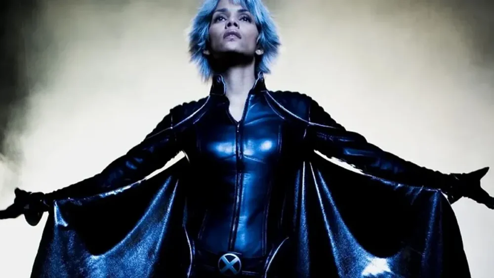 Zdjęcie okładkowe wpisu: Halle Berry powróci jako Storm w Deadpool 3? Aktorka publikuje interesujące zdjęcie