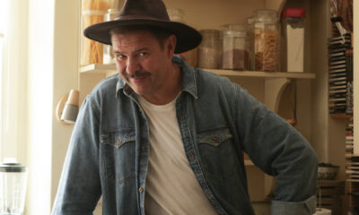 Zdjęcie okładkowe wpisu: Tomasz Karolak w nowym serialu! Oto kontynuacja To nie ze mną!