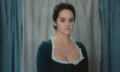 Zdjęcie okładkowe wpisu: Noémie Merlant na pierwszym zdjęciu z filmu Emmanuelle