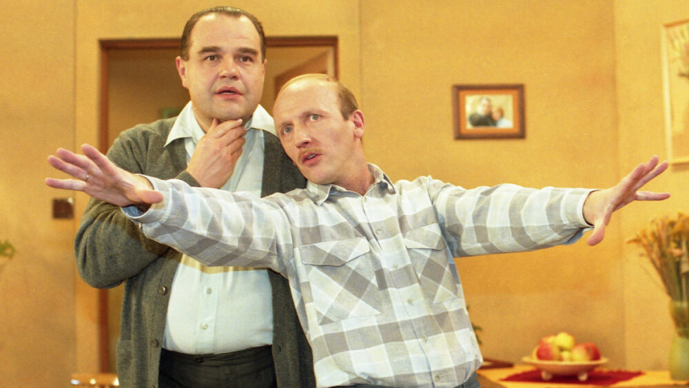 Zdjęcie okładkowe wpisu: Quiz: Rozpoznaj filmy i seriale o sąsiadach!